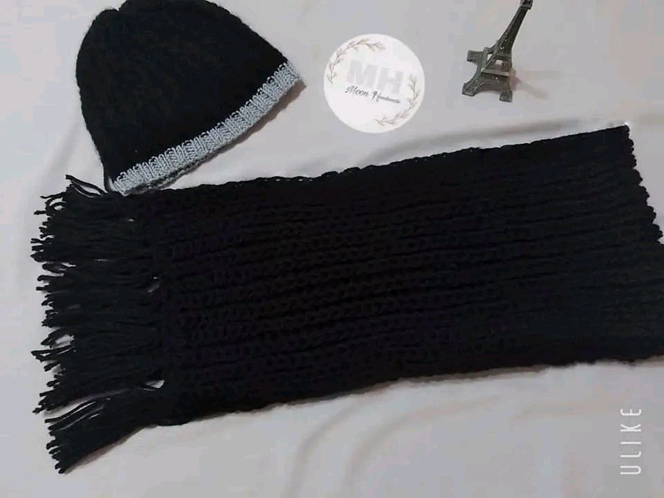 Set Bonnet et Écharpe en Laine - Fait Main